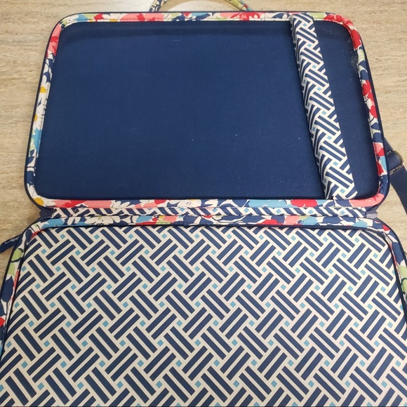 Beautiful Vera Bradley laptop bag - Picture 5 of 16